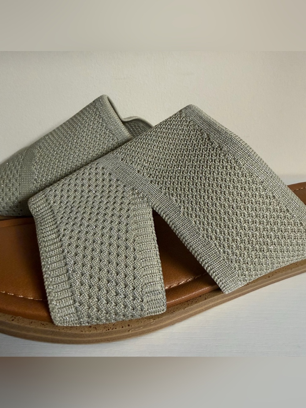 Lucky Brand Nekoda Flat Sandals in Tan Size 10 - Picture 4 of 9